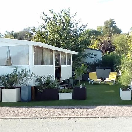 Camping Le Montourey Azur 78 Hotel Fréjus Екстериор снимка