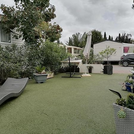 Camping Le Montourey Azur 78 Hotel Fréjus Екстериор снимка