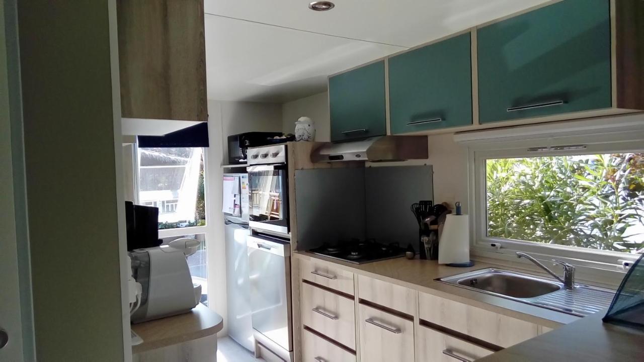 Camping Le Montourey Azur 78 Hotel Fréjus Екстериор снимка