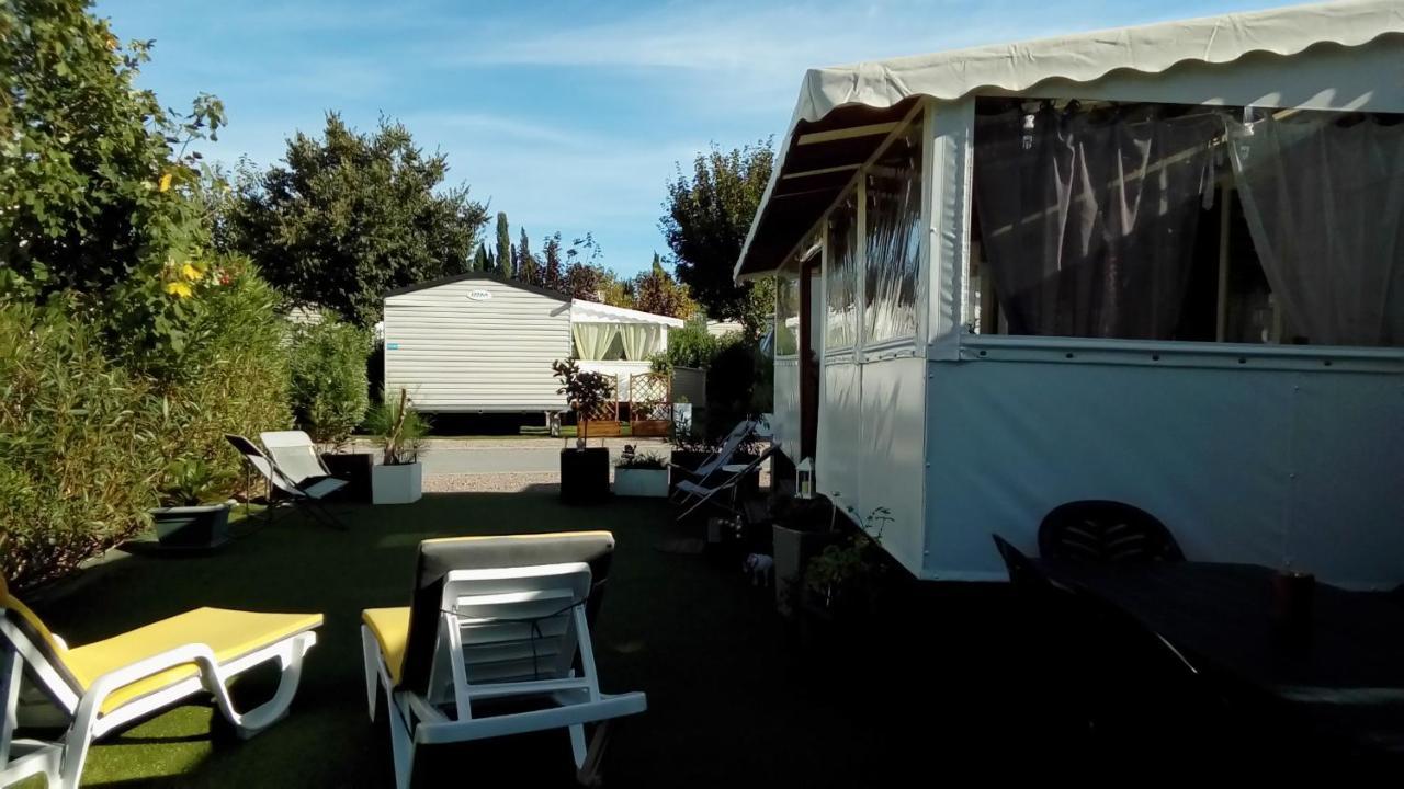 Camping Le Montourey Azur 78 Hotel Fréjus Екстериор снимка