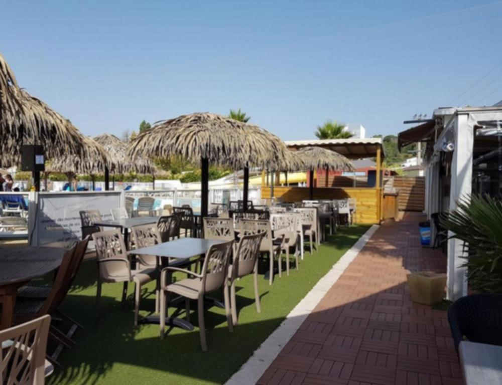 Camping Le Montourey Azur 78 Hotel Fréjus Екстериор снимка