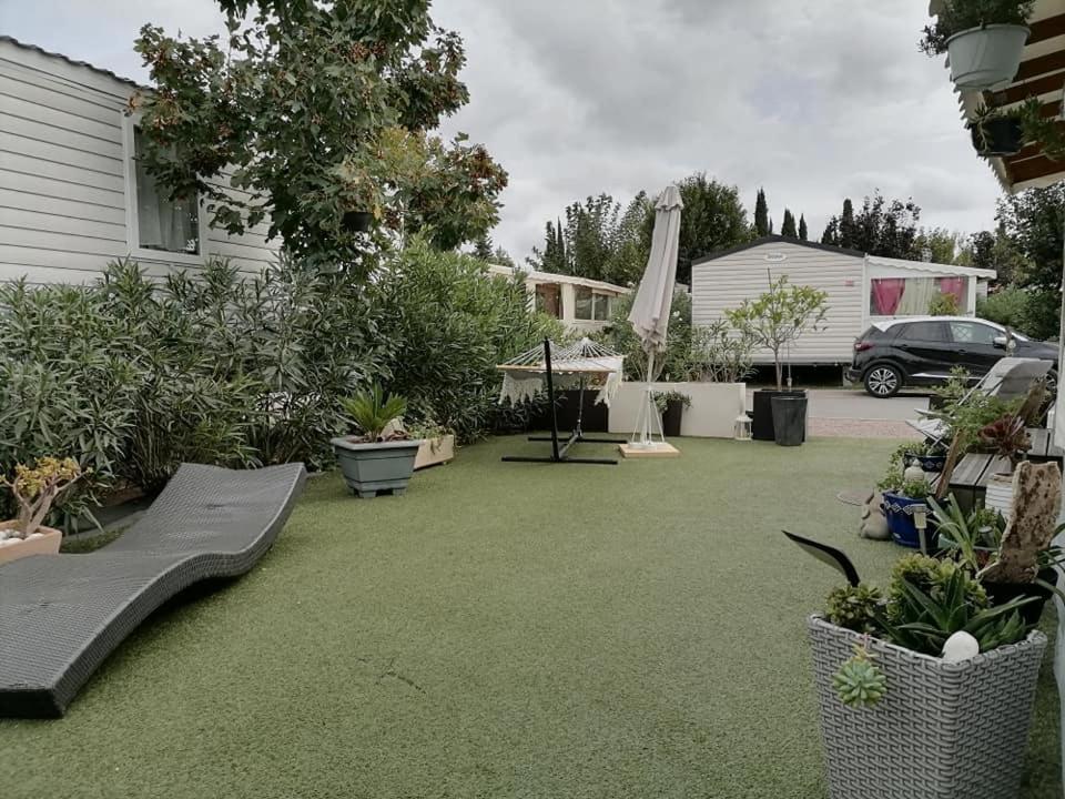 Camping Le Montourey Azur 78 Hotel Fréjus Екстериор снимка
